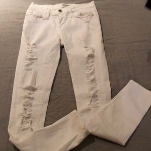 FRAME Le Skinny de Jeanne White Jeans Size 26